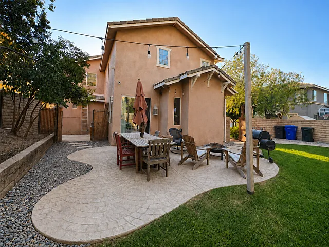 28318 Medlar Dr — Photo 24