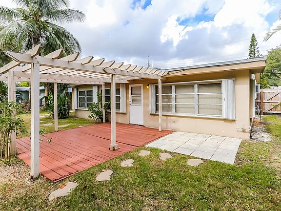 eeed3ca4-0945-4f75-98b4-776275a40642-w_1500-h_1000