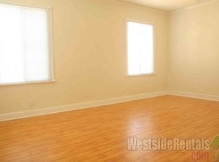 2877 Edgehill Dr, Los Angeles, CA 90018