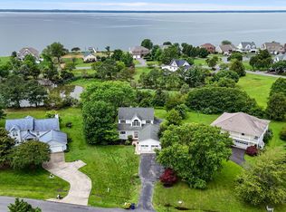 17615 Driftwood Dr, Tall Timbers, MD 20690