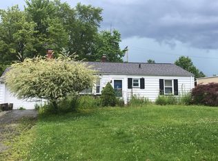 6923 Elmwood Dr, Solon, OH 44139