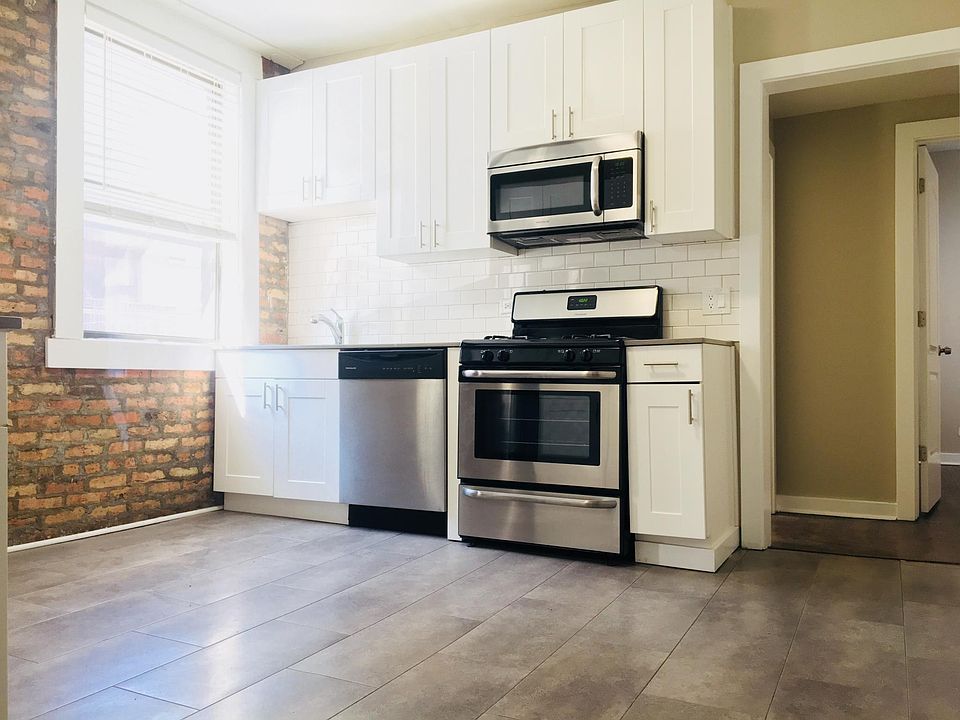1st image of 3416 N Elaine Pl APT 2W