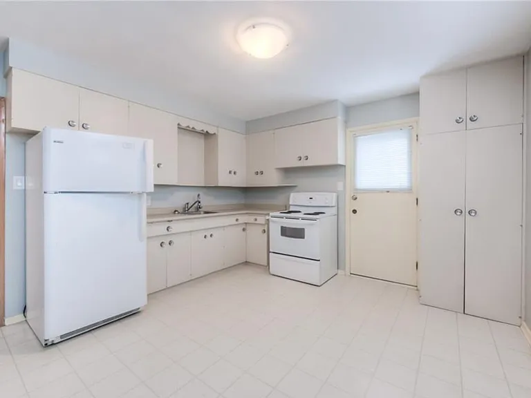 706 Frederick St #2 — Photo 6