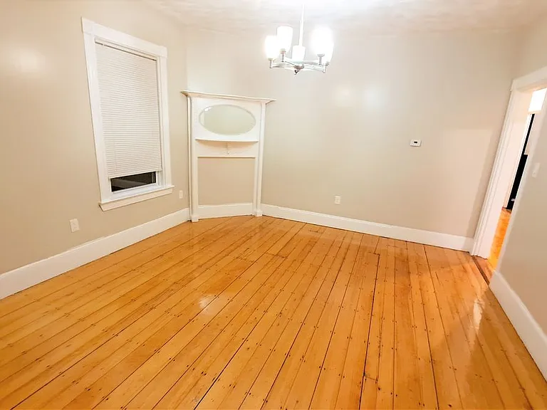 35 Catawba St #2 — Photo 11