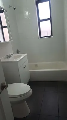 Rented by Smart NY Realty LLC | media 14