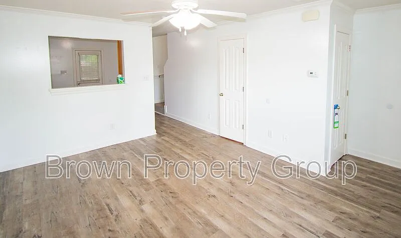 2 bed, 2.0 bath, 1307 sqft, $1,250 — Photo 3