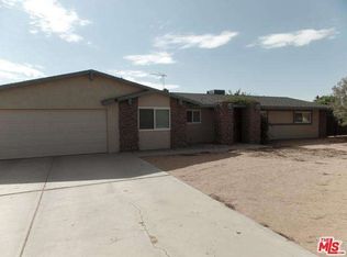 13815 Iroquois Rd, Apple Valley, CA 92307