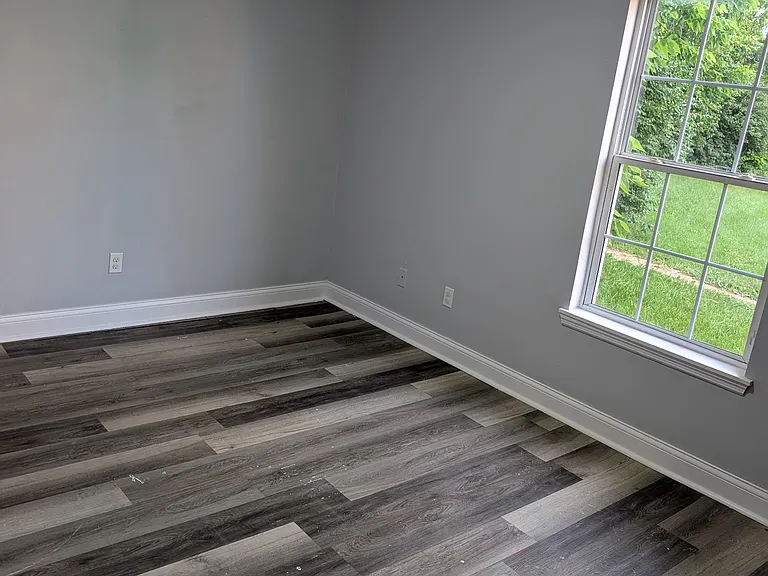 141 Bradford Dr — Photo 8