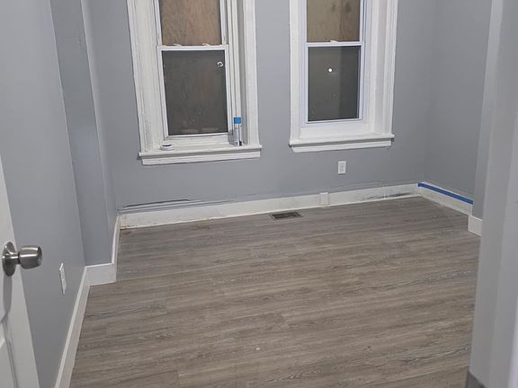 5th image of 180 Walnut Ave #1