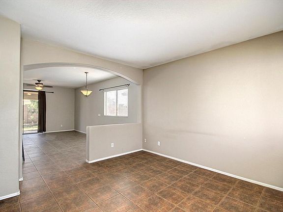 4th image of 11213 W Palm Ln