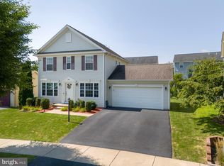 128 Meadowhawk Ln, State College, PA 16801