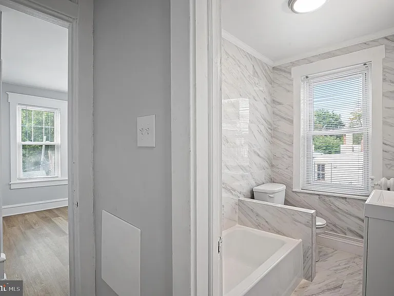 221B Kings Hwy E #3 — Photo 15