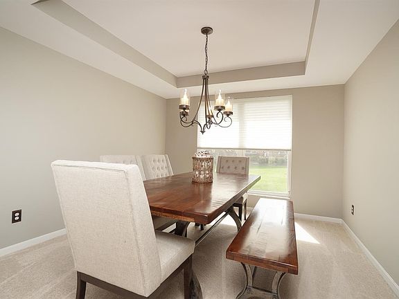 5th image of 5505 Crestwood Dr