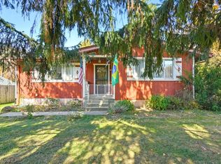 2205 Graham Rd, Stow, OH 44224