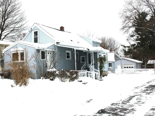 207 Wright Ave, Syracuse, NY 13211