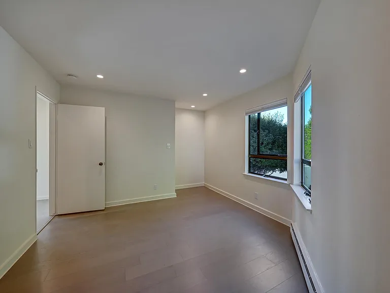 99 Lyford Dr #37 — Photo 28