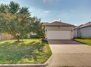 827 S Chinkapin Ave, Nixa, MO 65714