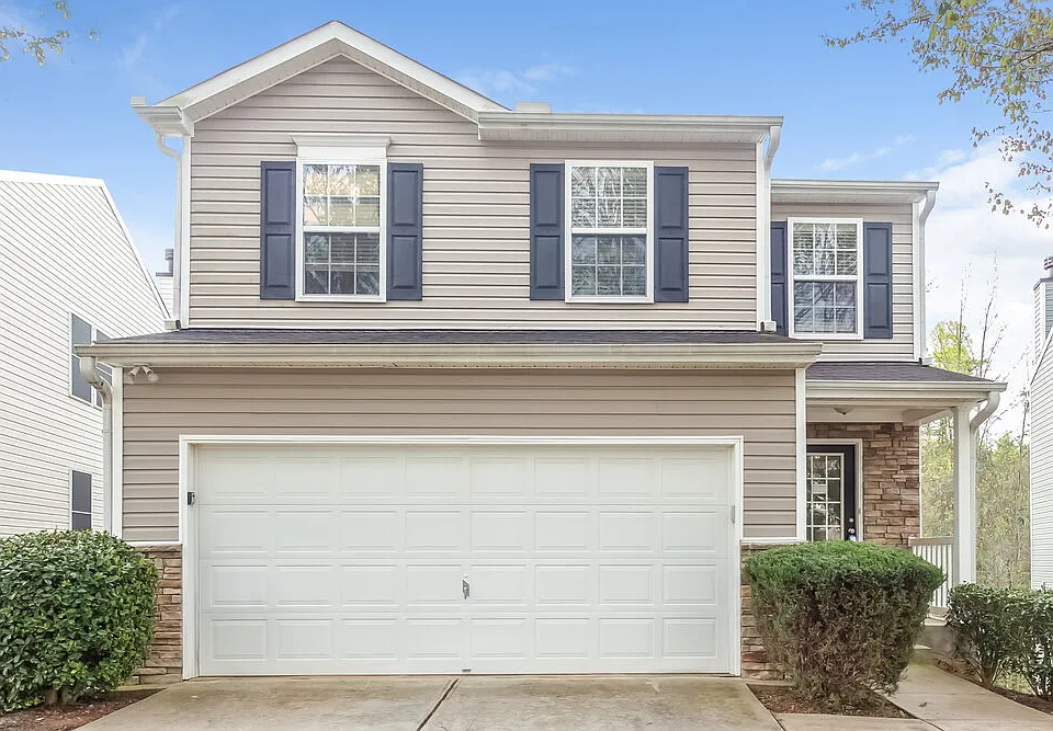 2720 Mayfair Dr