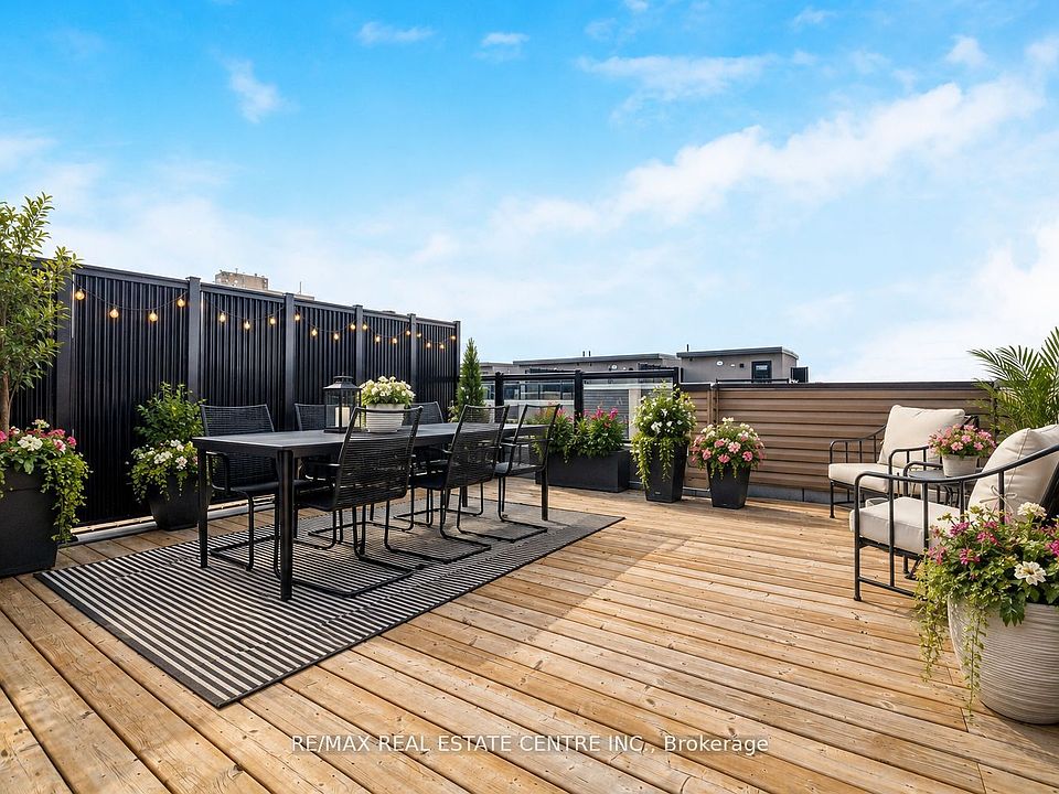 1st image of 3409 Ridgeway Dr #18