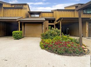 3167 Golden Oak Ct, Dallas, TX 75234