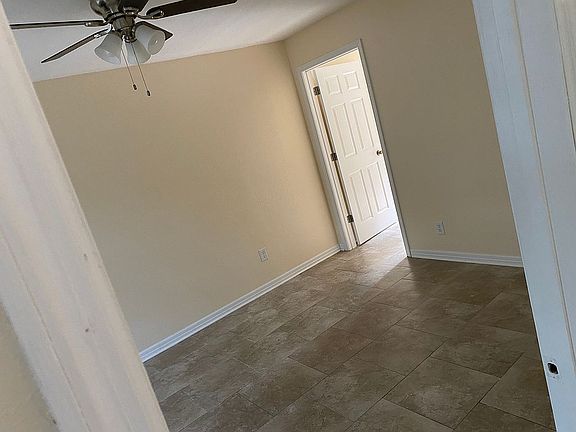 5th image of 3087 Fayal Dr