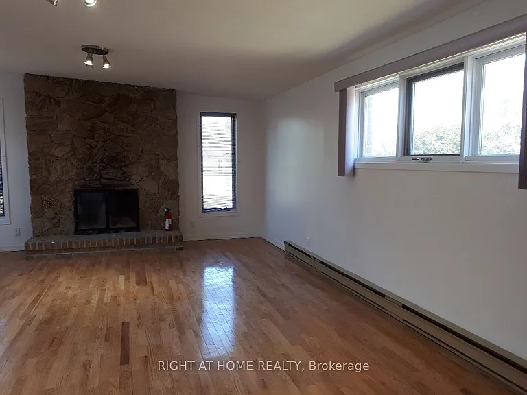 401 Mississauga Valley Blvd — Photo 17