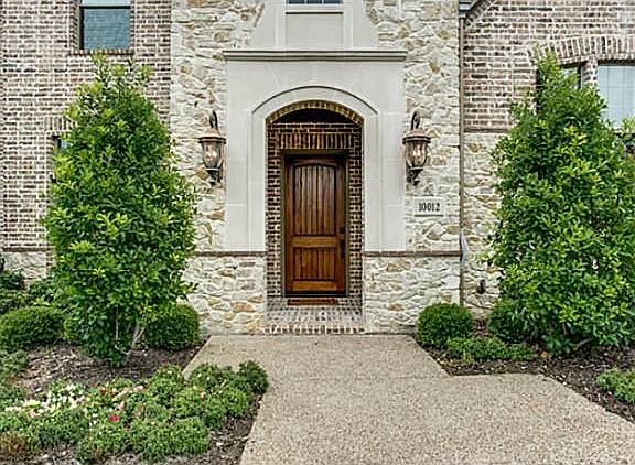 2nd image of 10012 Tisbury Dr