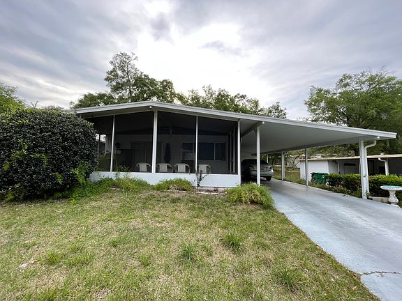 2nd image of 1224 Laurel Oak Dr