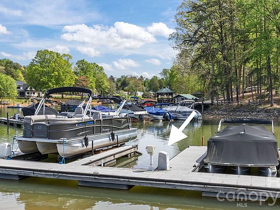 2nd image of 104 Pier 33 Dr Unit 317