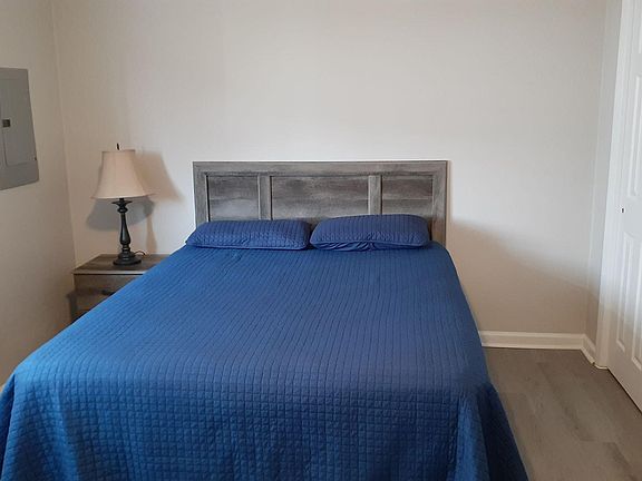 Comfortable Bedroom with nice sized closet