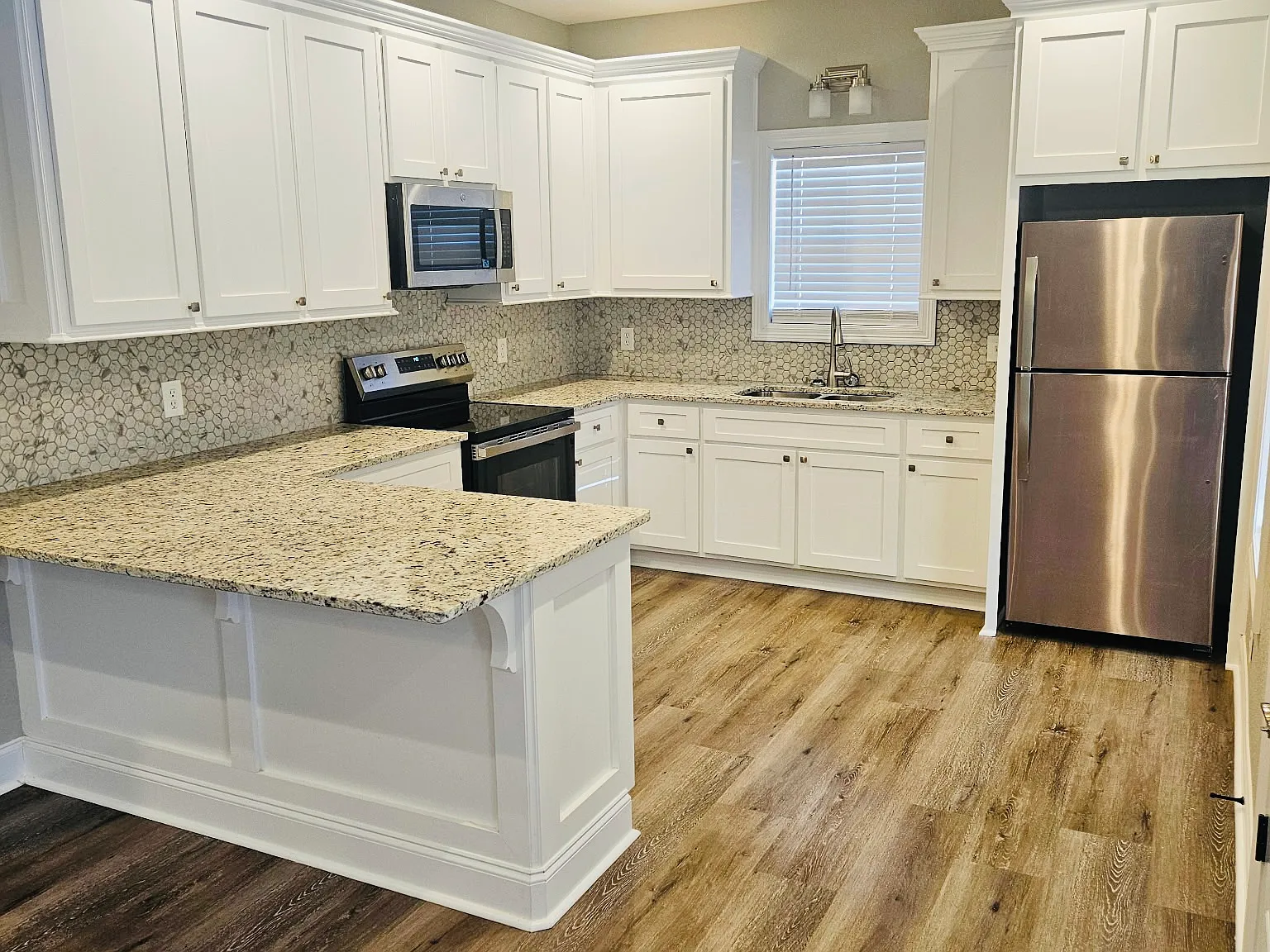 2 bed, 1200 sqft, $1,200 — Photo 1