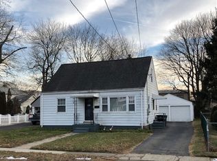 56 Sunset Ave, Milford, CT 06460