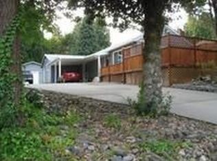 119 N Crescent Dr, Kelso, WA 98626