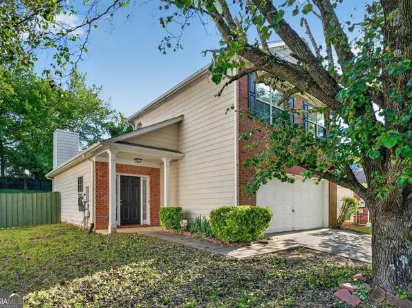 6343 Klondike River Rd, Lithonia, GA 30038