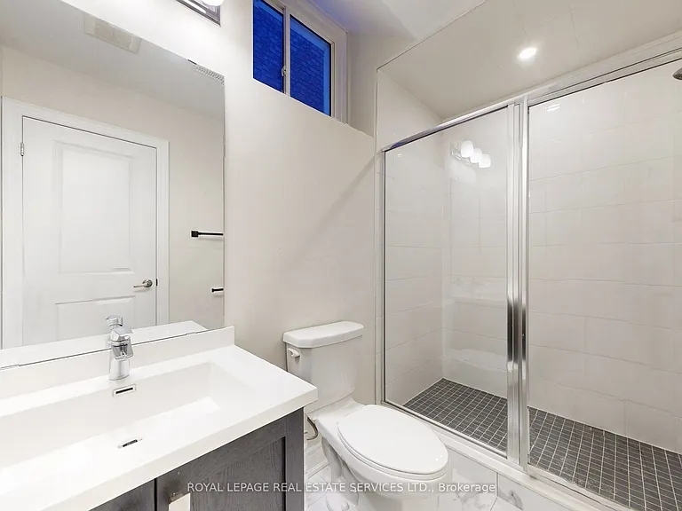 3359 Post Rd #BASEMENT — Photo 30