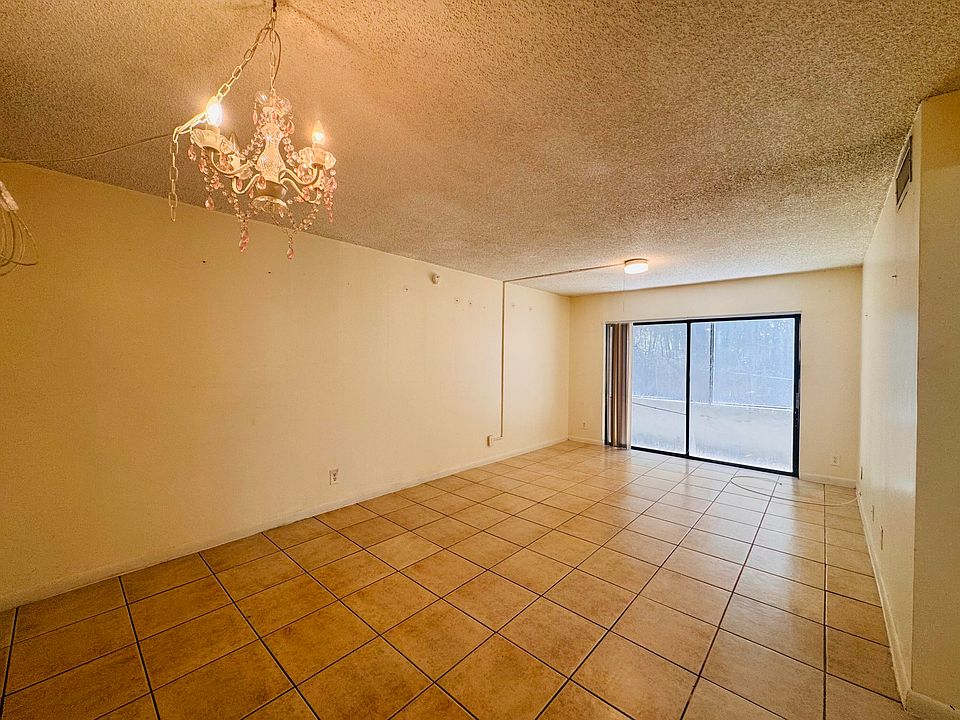 1st image of 1900 N Congress Ave APT 107