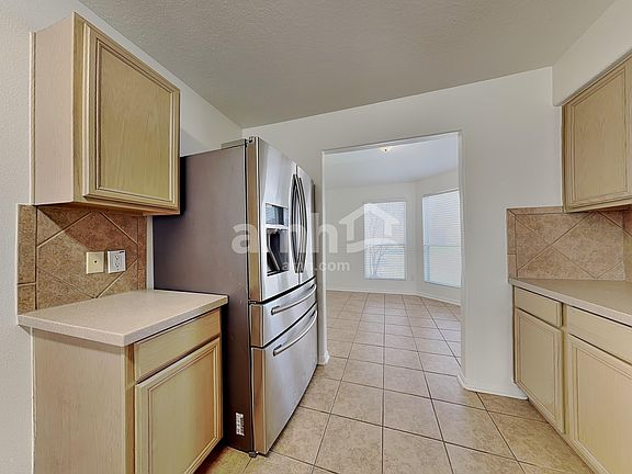4th image of 19515 Providence Shore Way