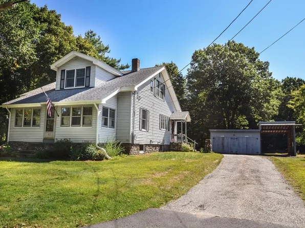 41 Meetinghouse Hill Rd, Sterling, MA 01564