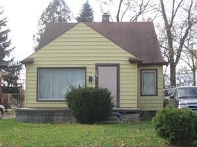 2nd image of 28183 Rosewood St