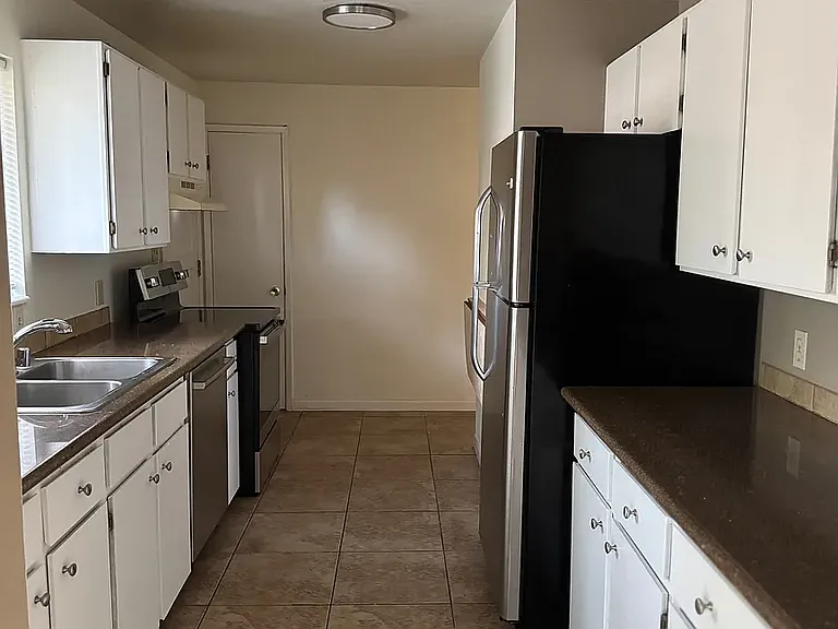 8224 NE 123rd St — Photo 3
