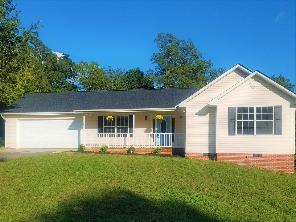 1st image of 110 Cameron Ln