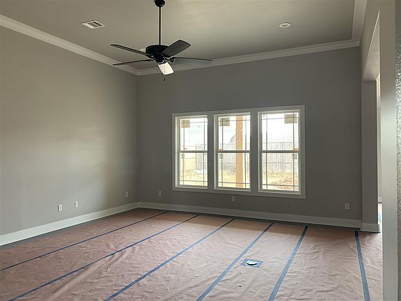 2nd image of 140 Hidden Grove Ct
