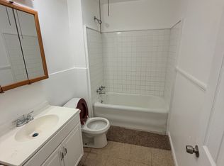 6737 Guyer Ave, Philadelphia, PA 19142