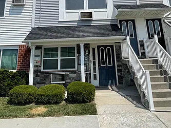 Rented by PMG Real Estate 