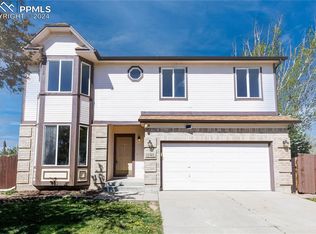 1090 Swayback Dr, Fountain, CO 80817
