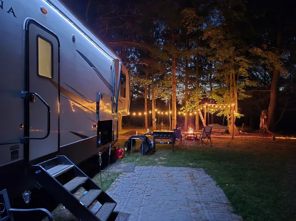 5181 Robinhood Way, Gladwin, MI 48624