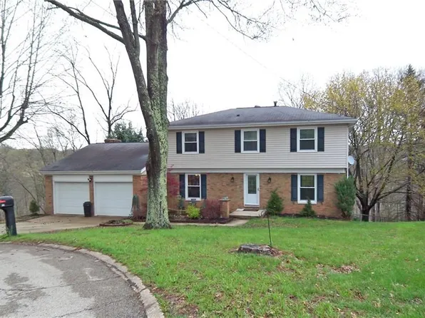 49 Lake Dr, Parkersburg, WV 26104