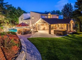 22 Gorge Way, Wayne, NJ 07470