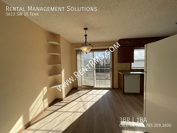 3rd image of 5613 SW 15th Ter