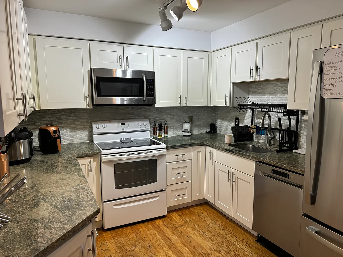 Building Photo - 382 Ocean Ave #1702